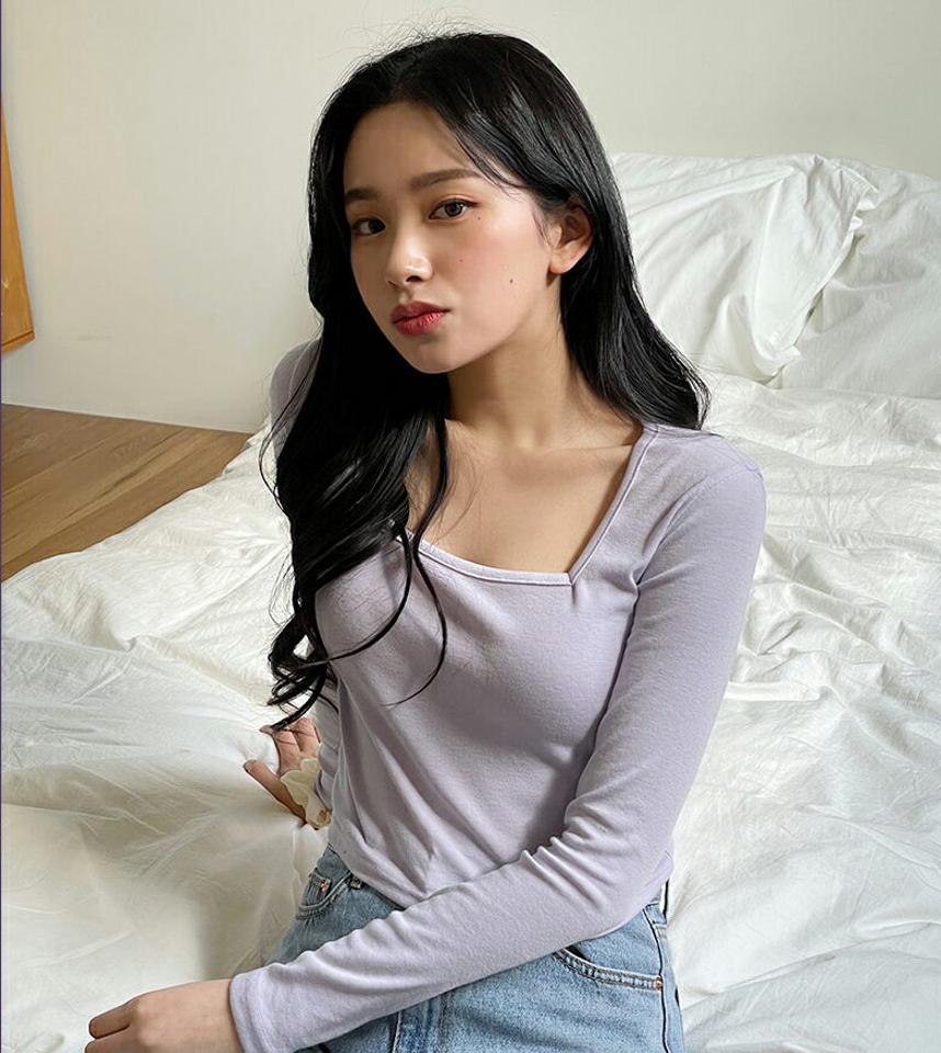 スクエアクロップドTシャツ・全5色・t63372 レディース 【tops】【韓国 ファッション トップス Tシャツ 長袖 スリム ラウンドネック クロップド デコルテ スクエアネック フィット 細身 カジュアル シンプル ベーシック体型カーバー デイリー 秋 春】