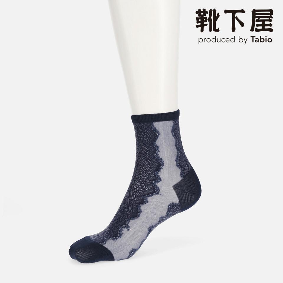 【全品送料無料★〜9/11 23:59迄】【あす楽】【靴下屋】 ダークシアーラメ入りパネルレースショートソックス / 靴下 タビオ Tabio くつ下 ショート レディース 日本製 2109sl