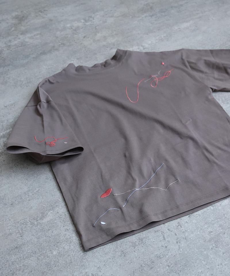 ●pink pepper × caph 刺繍Tシャツ（caph troupe）