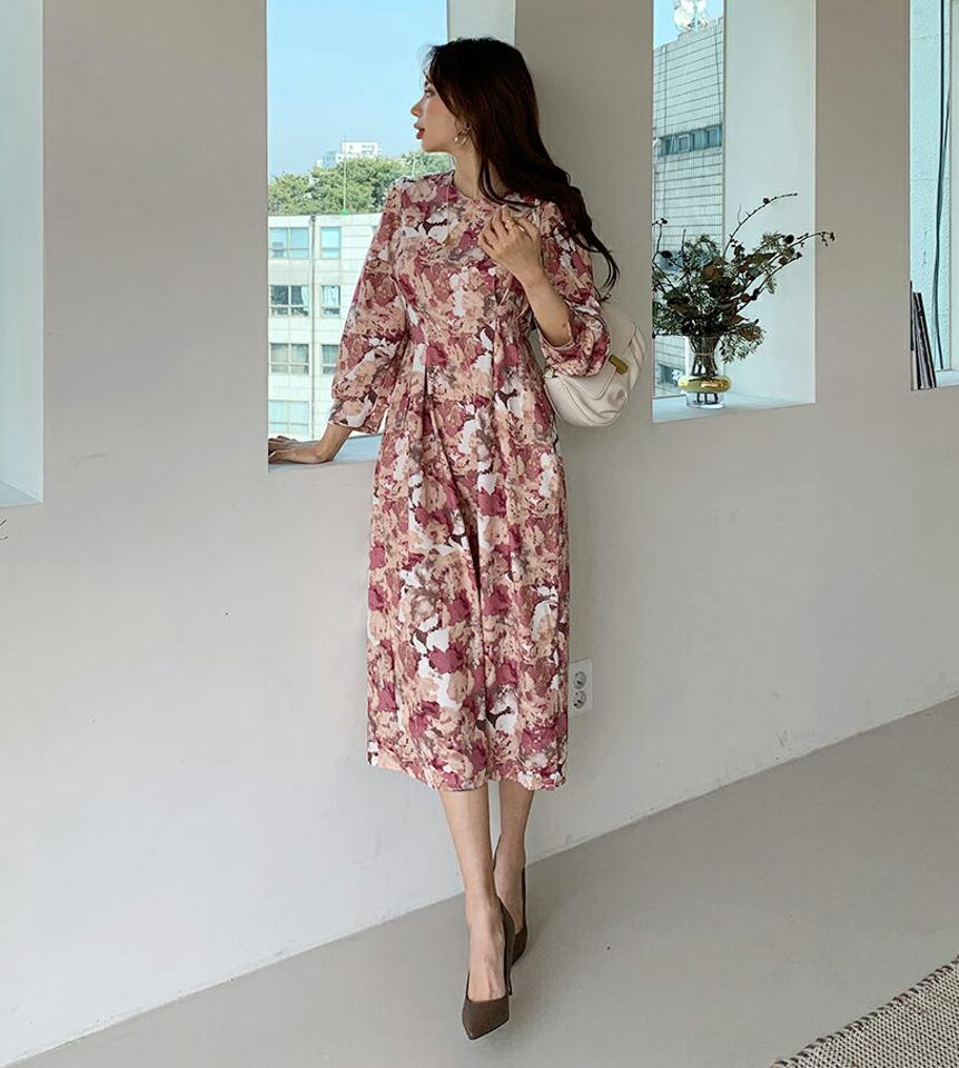 タックプリントワンピース・全2色・b67313 レディース 【ops】【ワンピース ロング ロングワンピース 長袖 シック モダン クール 総柄 プリント 大人 春 秋 韓国 ファッション】【ハイホリHIHOLLI】