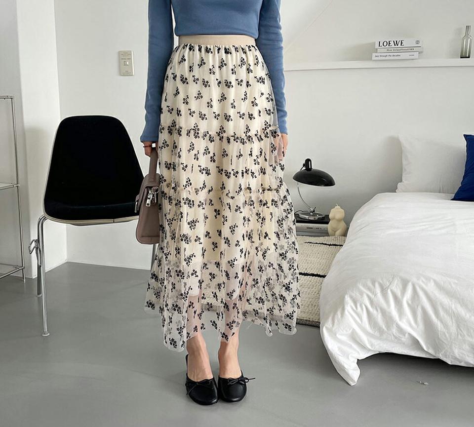 シアーフローラルスカート・全2色・b65049 レディース 【sk】【韓国 ファッション ボトムス スカート ロング ロングスカート 花柄 フラワー フローラル パターン シアー ボリューム ウエストゴム Aライン 美脚 カジュアル 体型カバー フェミニン 春】【fw】