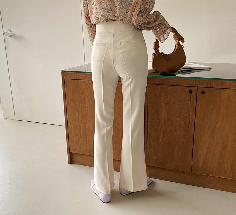 ツーボタンブーツカットスラックス・全3色・t65050 レディース 【pt】【韓国 ファッション ボトムス パンツ スラックス ブーツカットスラックス ツーボタン オフィスカジュアル ハイウエスト 細身 無地 体型カーバー 秋 春】