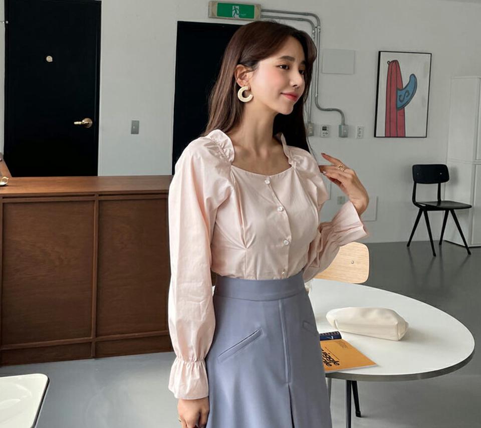 スクエアフリルブラウス・全4色・t65037 レディース 【bl】【韓国 ファッション トップス ブラウス 長袖 上品 スクエアネック フリル スクエアボタン フリルブラウス ガーリー 上品 フェミニン カジュアル デイリー 秋 春】