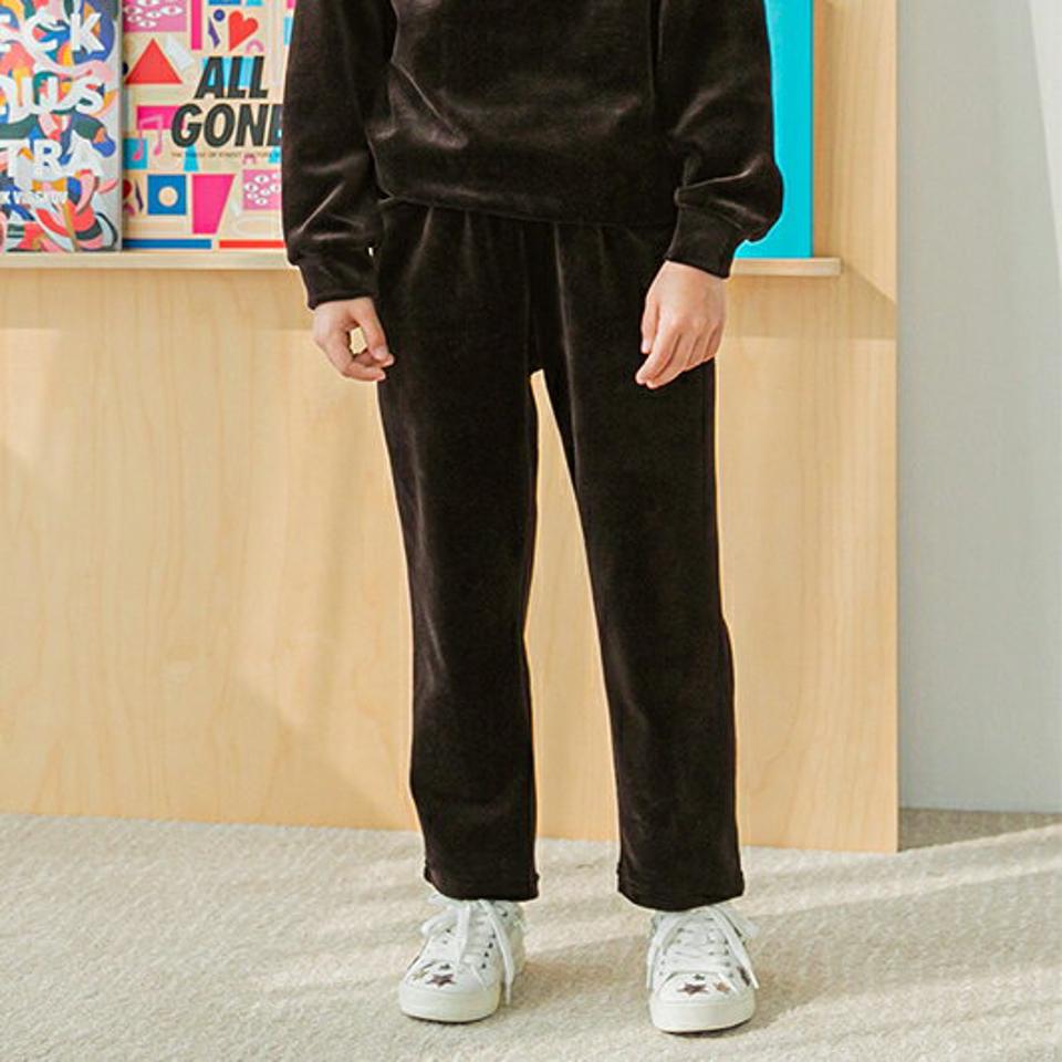 ベルベットパンツ・p009835 キッズ【3~8才】【pt】【パンツ ズボン ロングパンツ 長ズボン ベルベット 単色 無地 シンプル カジュアル ラフ 女の子 男の子 秋 冬 韓国 韓国子供服 子供 こども 子供服 こども服】【KIDS】