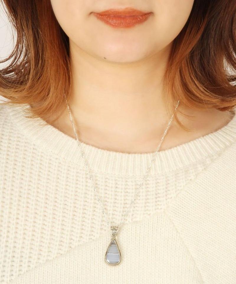 【大人気フランス一点もの】ブルーレースネックレス