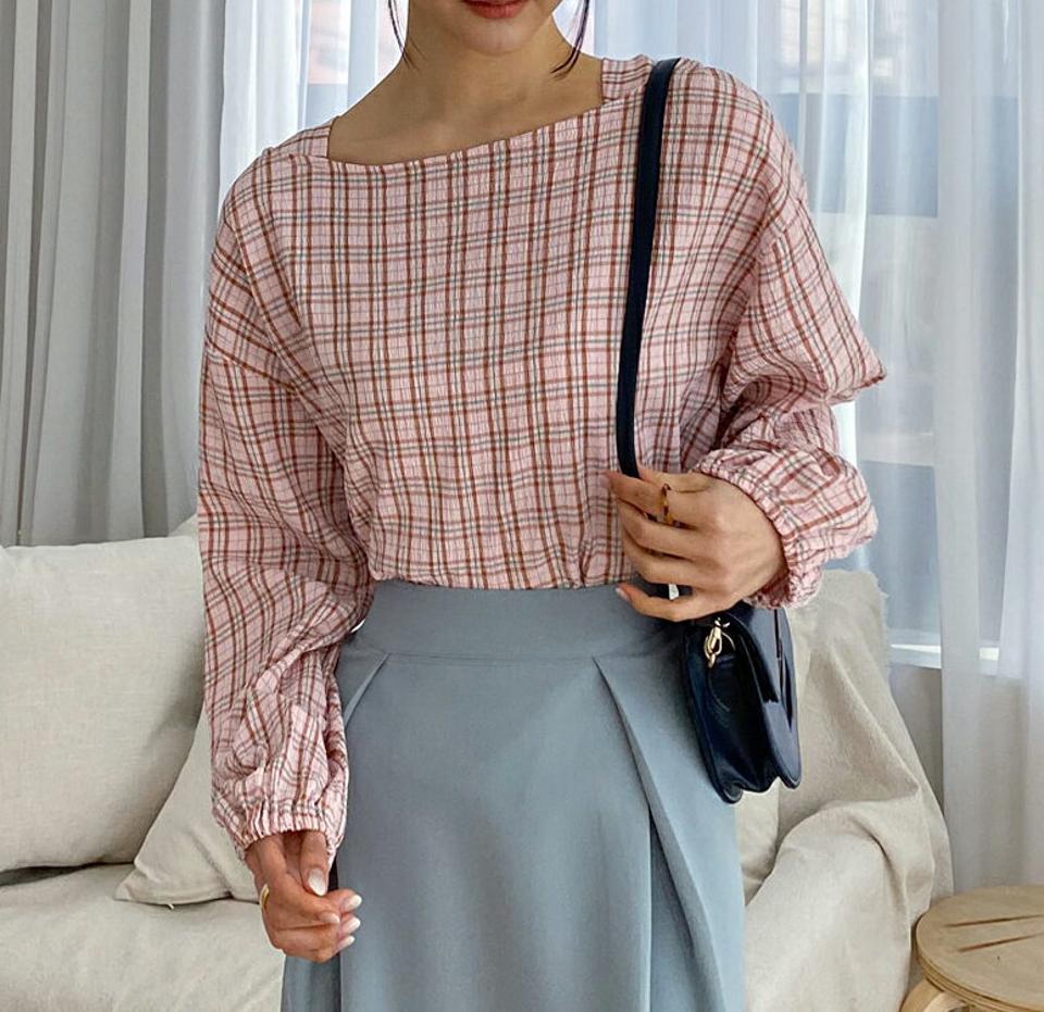 2TYPEスクエアブラウス・全5色・t61758 レディース 【bl】【韓国 ファッション トップス ブラウス 長袖 上品 2TYPE スクエアネック 無地 刺繍 チェック柄 リンクル デコルテ ラブリー ボリューム フェミニン カジュアル デイリー 秋 春】