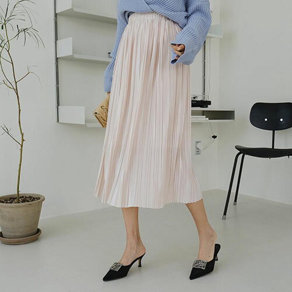プリーツシルキースカート・全4色・b67475 レディース 【sk】【スカート ロング ロングスカート プリーツ プリーツスカート シルキー フェミニン 可愛い かわいい 春 秋 韓国 ファッション】【ハイホリHIHOLLI】