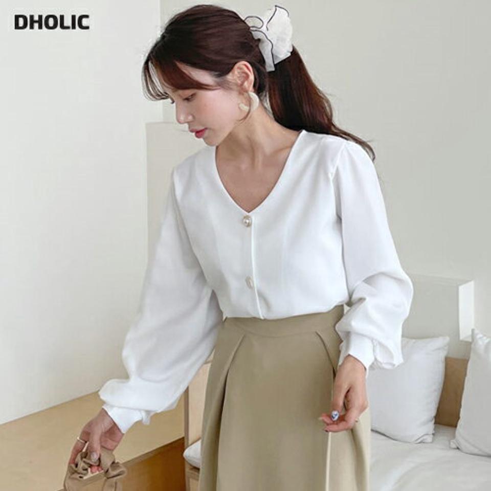 ジュエルボタンブラウス・全4色・t61744 レディース 【bl】【韓国 ファッション トップス ブラウス 長袖 上品 ジュエルボタン Vネック ギャザー ボリューム デコルテ ラブリー フェミニン カジュアル デイリー 秋 春】