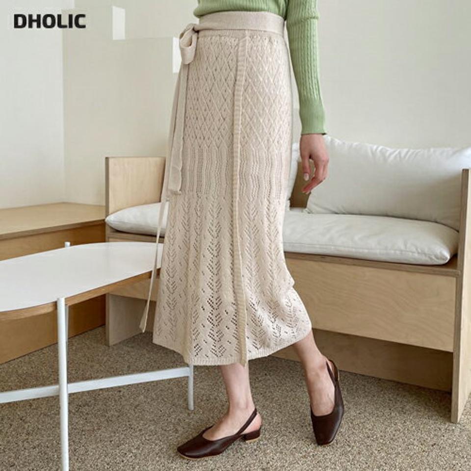 ストラップ付レースニットスカート・全2色・t61761 レディース 【sk】【韓国 ファッション ボトムス スカート ロング ロングスカート ストラップ付 レース ニットスカート パターン ウエストゴム セット リボン フェミニン デイリー 上品 秋 春】