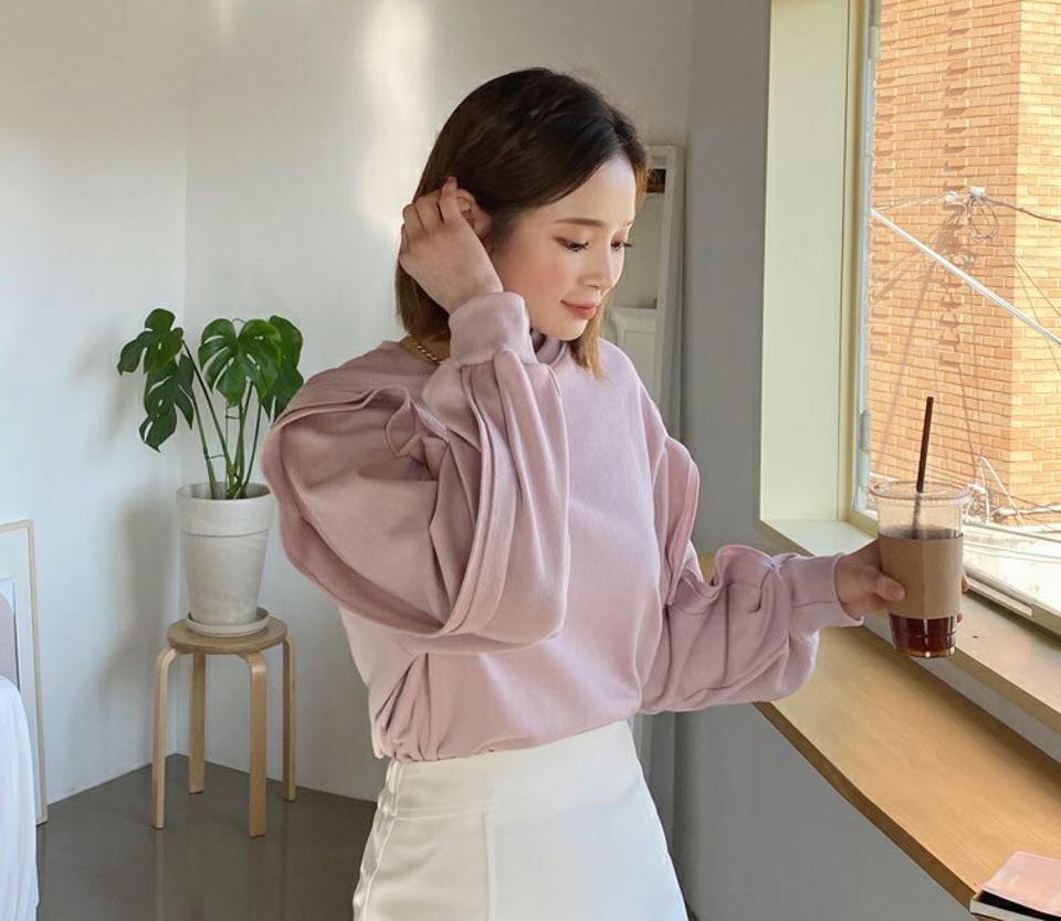 レイヤードディテールスウェット・全1色・e61748 レディース 【tops】 韓国 ファッション トップス スウェットTシャツ 長袖 ラウンドネック レイヤード ディテール フリル ルーズ ゆったり 上品 体型カーバー デイリー ベーシック 秋 春
