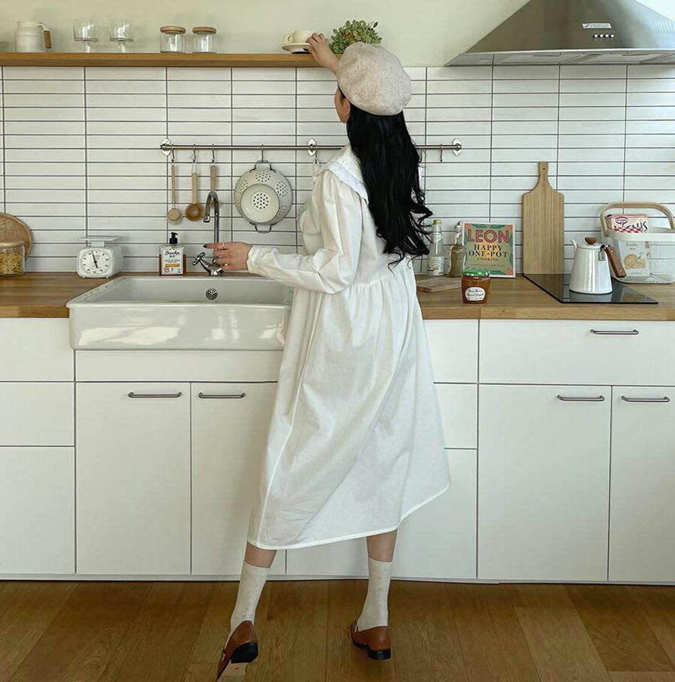 レースセーラーカラーワンピース・全2色・t63506 レディース 【ops】【韓国 ファッション ワンピース ロング ロングワンピース カジュアル フェミニン レース セーラーカラー ラウンドカラー ギャザー ルーズ スリム 体型カバー 秋 春】【NIJU】