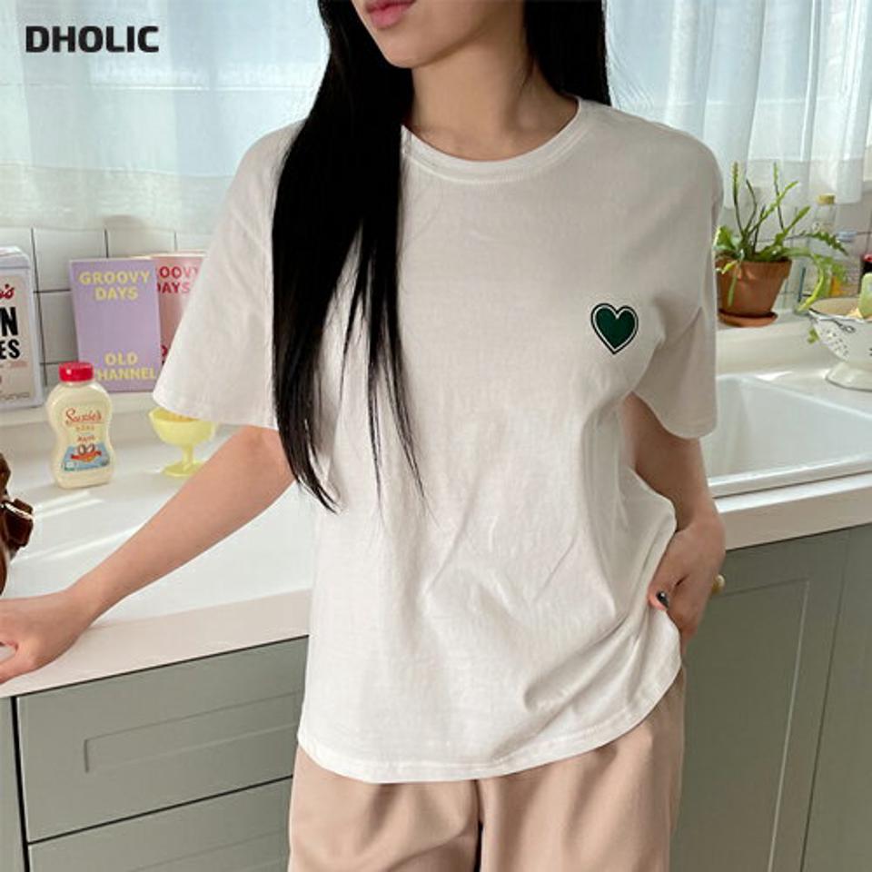 ハートポイントTシャツ・全3色・t63505 レディース 【tops】【韓国 ファッション トップス Tシャツ 半袖 ラウンドネック レタリング ハート キュート ロゴ ルーズ ゆったり デイリー カジュアル 体型カーバー 秋 春】【NIJU】