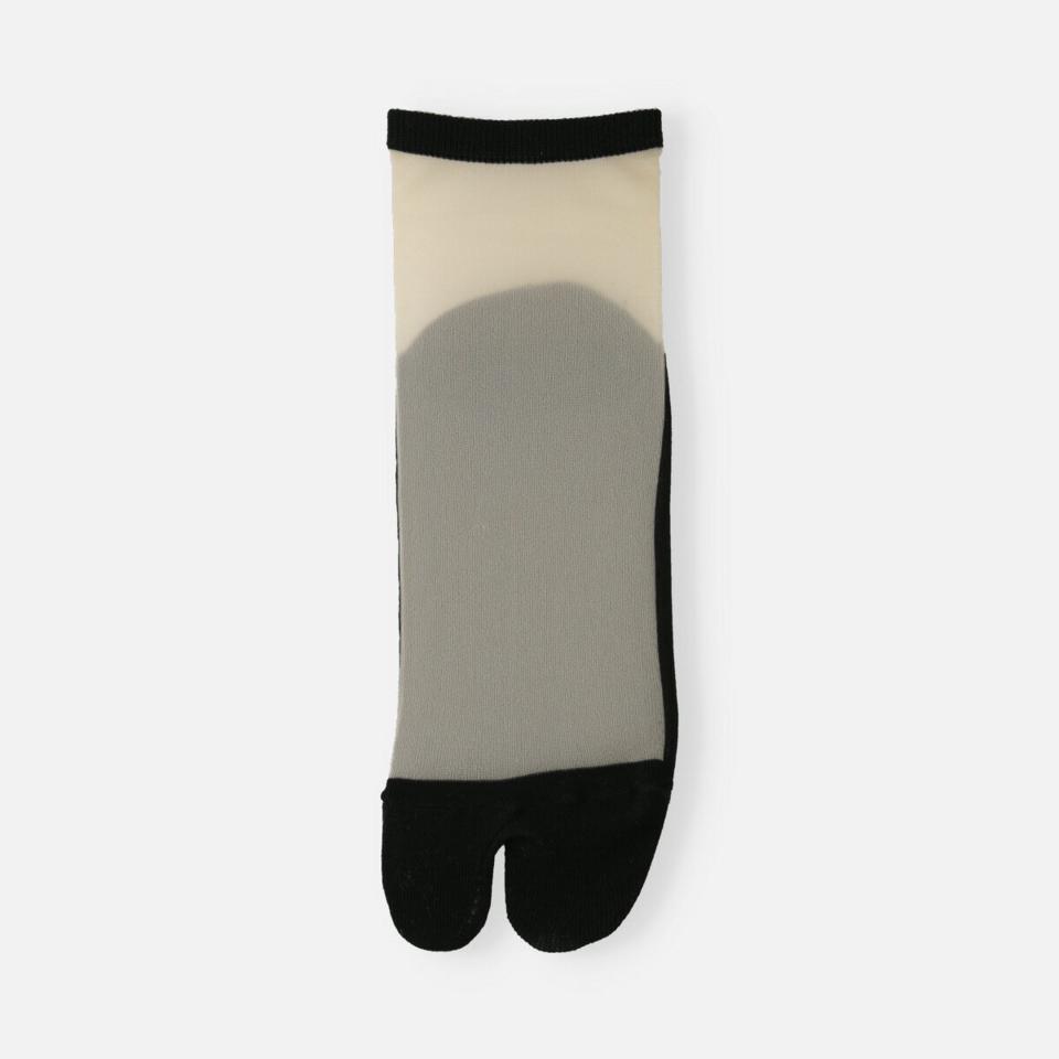 【あす楽】【公式 靴下屋】 カバー風 フロント チュール 足袋 ショートソックス / 靴下 タビオ Tabio くつ下 ショート ソックス くるぶし上 シースルー シアー クリアー 透け 足袋ソックス たび タビ カバーソックス フットカバー レディース 黒 日本製