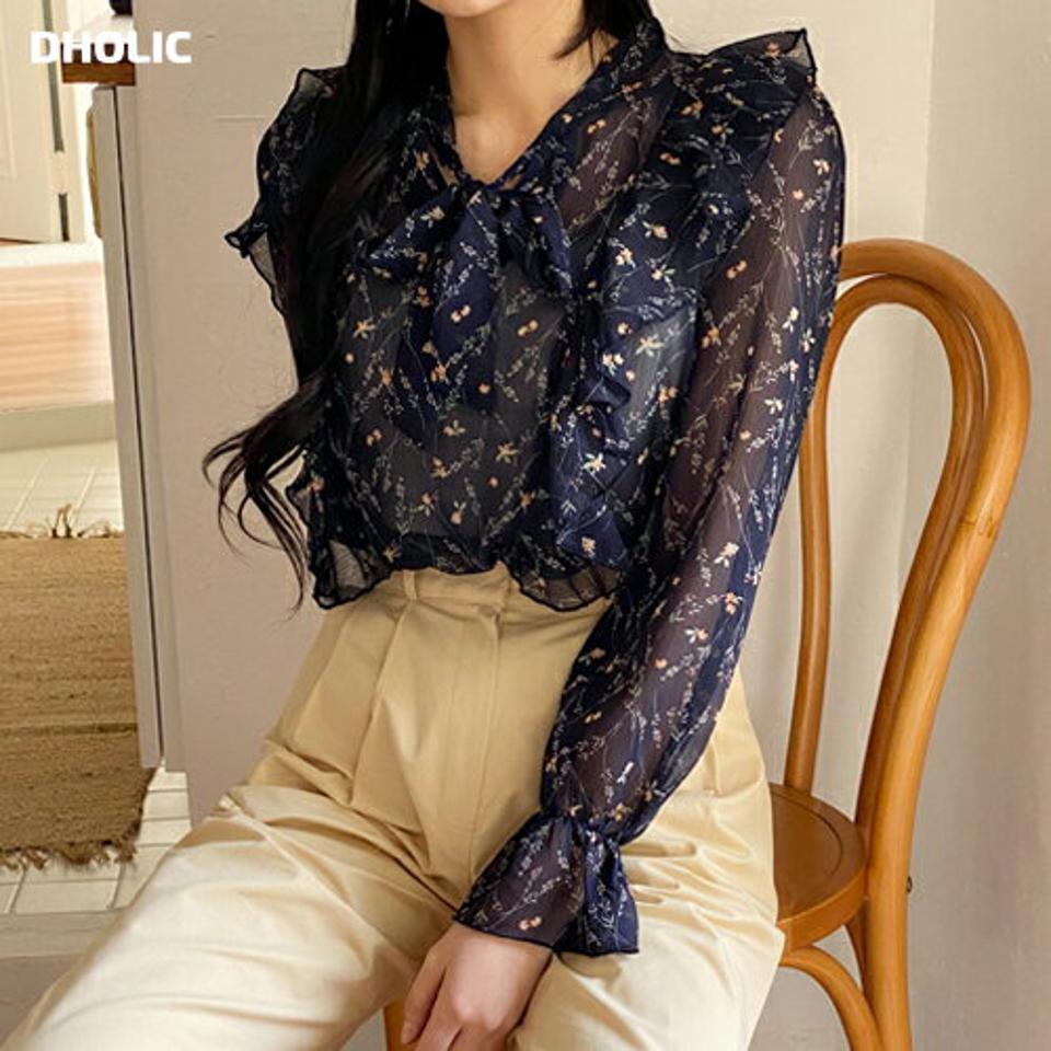 小花柄リボンブラウス・全3色・t63590 レディース 【bl】【韓国 ファッション トップス 長袖 花柄 フラワー 小花柄 フリル ネックリボン リボン シフォン ボリューム フリル襟 上品 ガーリー カジュアル 体型カバー 細身 デイリー 秋 春】【NIJU】【fw】