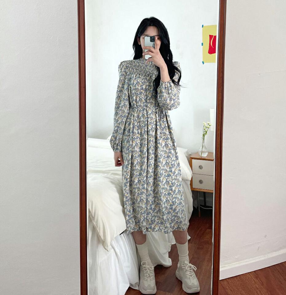 ストラップ付花柄ワンピース・全2色・b63619 レディース 【ops】【韓国 ファッション ワンピース ロング ロングワンピース カジュアル フェミニン 花柄 フラワー 小花柄 ウエストストラップ ラウンドネック ルーズ スリム 体型カバー 秋 春】【NIJU】【fw】