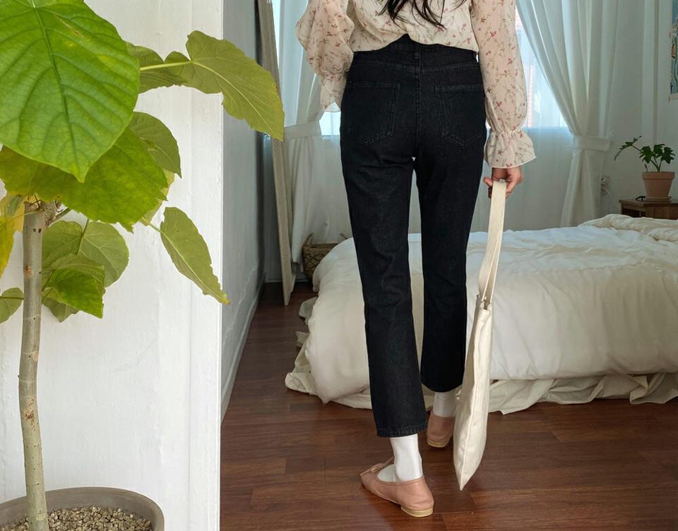 ブラックデニムパンツ・全1色・t63623 レディース 【pt】【韓国 ファッション ボトムス パンツ ロング デニム ウォッシング デニムパンツ ハイウエスト ベルトループ スリム ストレート 美脚 10分丈 十分丈 カジュアル デイリー 秋 春】【NIJU】