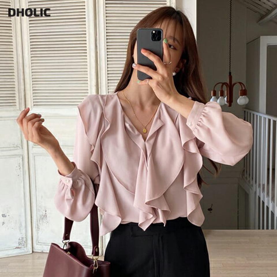 Vネックフリルブラウス・全2色・b57040 レディース 【bl】【韓国 ファッション トップス ブラウス 長袖 上品 Vネック フリル ボリューム フリルブラウス フェミニン ラブリー カジュアル デイリー 秋 春】