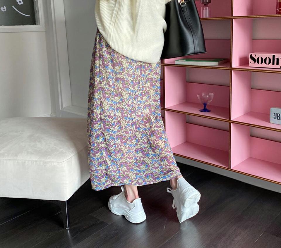 ロング花柄スカート・全2色・b57050 レディース 【sk】【韓国 ファッション ボトムス スカート ロング ロングスカート 花柄 フラワー シフォン バックゴム サイドジップ フレアスカート カジュアル フェミニン デイリー 上品 秋 春】