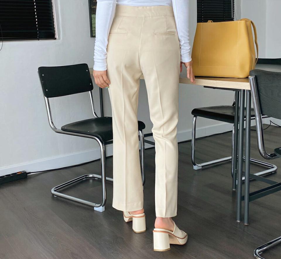 シークレットゴムスリムスラックス・全3色・b57061 レディース 【pt】【韓国 ファッション ボトムス パンツ スラックス シーク スリムスラックス 美脚 スリム フィット ウエストゴム オフィスカジュアル ハイウエスト 無地 体型カーバー 秋 春】