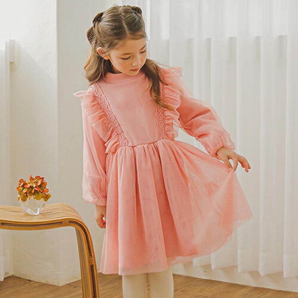 裏起毛フリルチュールワンピース(pink)・p009886 キッズ 【3~8才】【ops】【韓国 ファッション ワンピース ミディワンピース ミディアム 長袖 レース 可愛い 発表会 お出かけ 撮影 女の子 キッズ 子供 子供服 幼稚園 通学 通園 低学年 秋 冬】【KIDS】