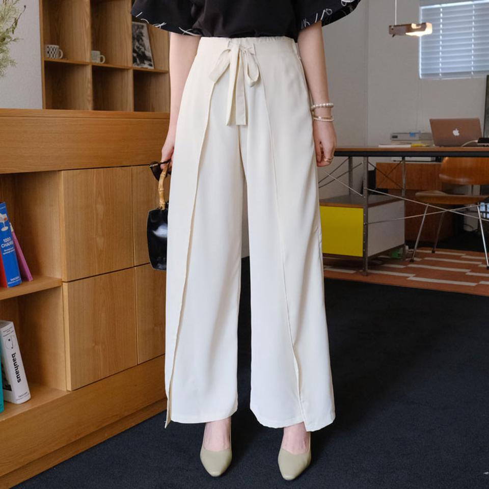 リボンラップワイドパンツ・全2色・t67450 レディース 【pt】【パンツ ズボン ロングパンツ ワイド ワイドパンツ リボン りぼん ラップデザイン 単色 無地 シンプル 大人 カジュアル 春 秋 韓国 ファッション】【ハイホリHIHOLLI】