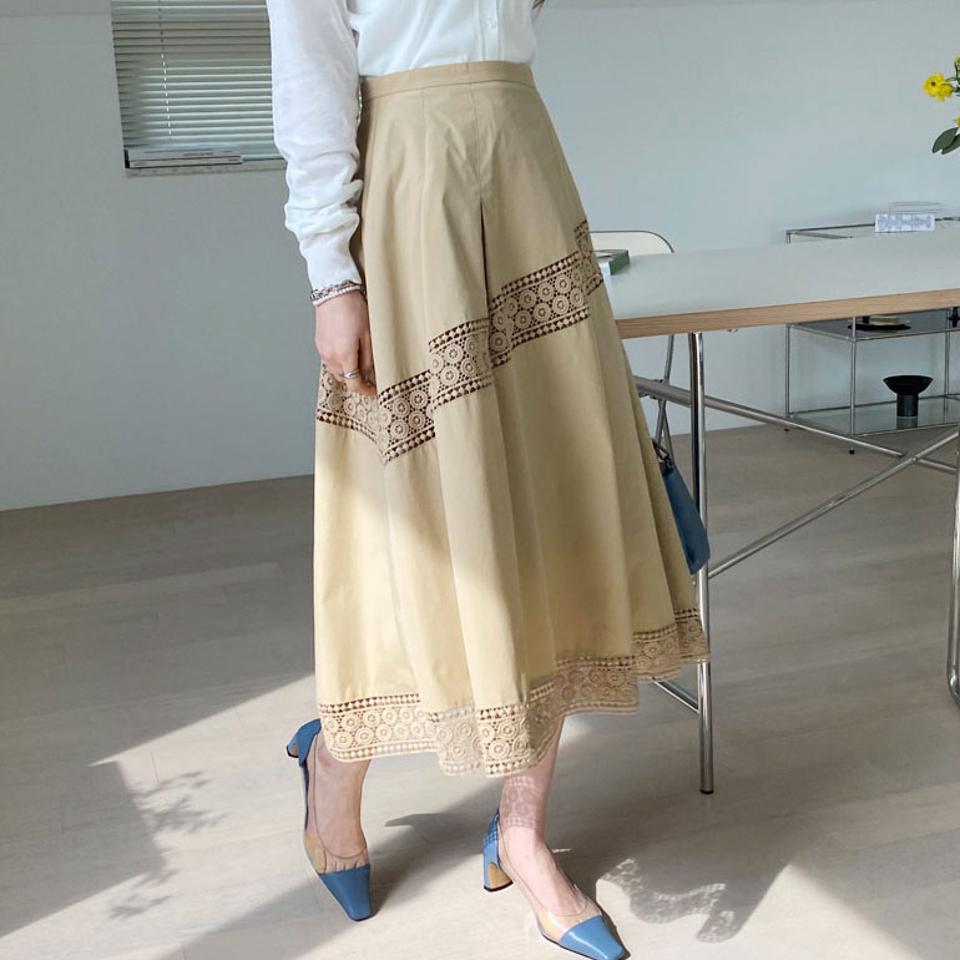 レースラインフレアスカート・全2色・b67456 レディース 【sk】【スカート ロング ロングスカート フレア フレアスカート レース 可愛い かわいい フェミニン 春 秋 韓国 ファッション】【ハイホリHIHOLLI】