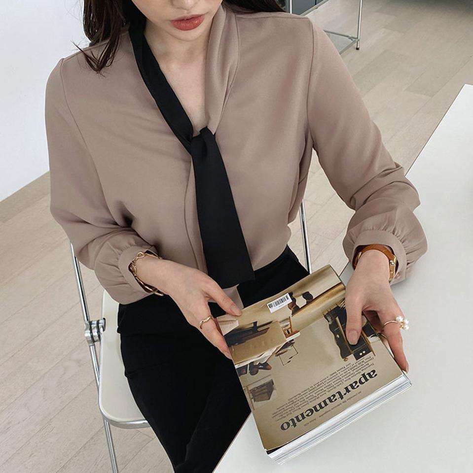 配色リボンブラウス・全2色・t67440 レディース 【bl】 トップス ブラウス 長袖 リボン りぼん 配色 フェミニン オフィスカジュアル きれいめ モダン 大人 春 秋 韓国 ファッション ハイホリHIHOLLI