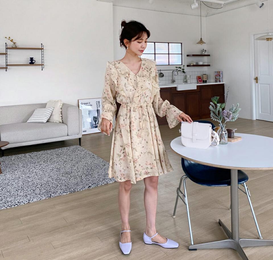 ドロスト花柄ミディワンピース・全3色・t65076 レディース 【ops】【韓国 ファッション ワンピース ミディ ミディワンピス 長袖 花柄 フラワー パターン シフォン Vネック フリル ボリューミー フェミニン 細身 スリム カジュアル 体型カバー 秋 春】【fw】