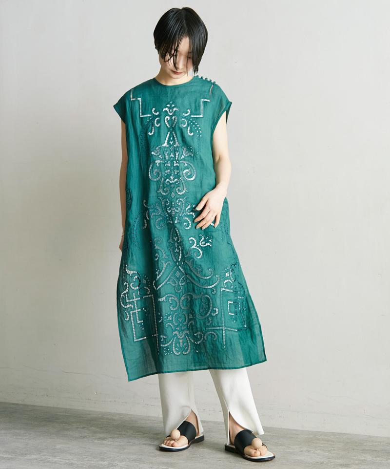 △○60/-ラミーカットワーク刺繍ノースリーブロングブラウス（cardo fabrica）