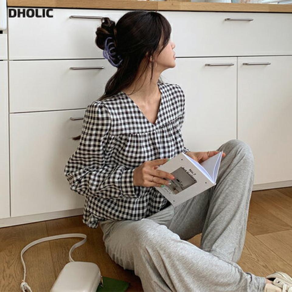 チェックティアードブラウス・全4色・t63133 レディース 【bl】【韓国 ファッション トップス ブラウス 長袖 上品 体型カバー ティアード Vネック デコルテ ギンガムチェック パターン フェミニン カジュアル デイリー 秋 春】