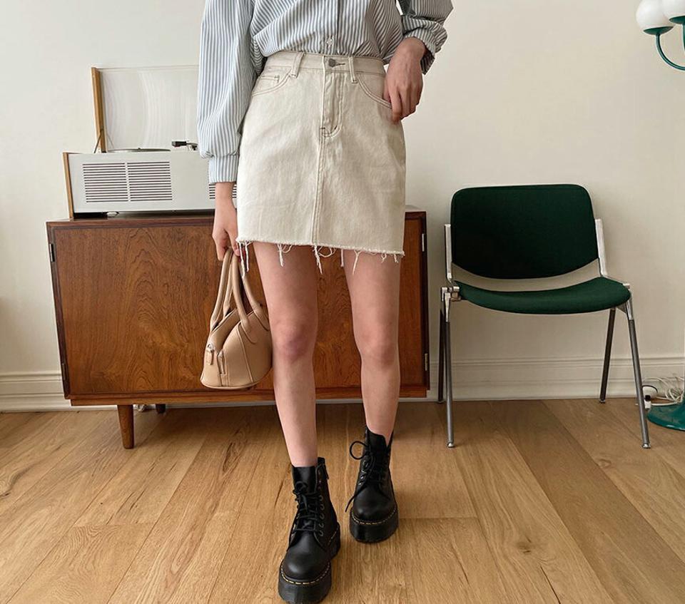 コットンステッチスカート・全2色・t63657 レディース 【sk】【韓国 ファッション ボトムス スカート ミニ ミニスカート シンプル 無地 ステッチ コットンスカート バックゴム ガーリー カジュアル デイリー 細身 秋 春】【NIJU】