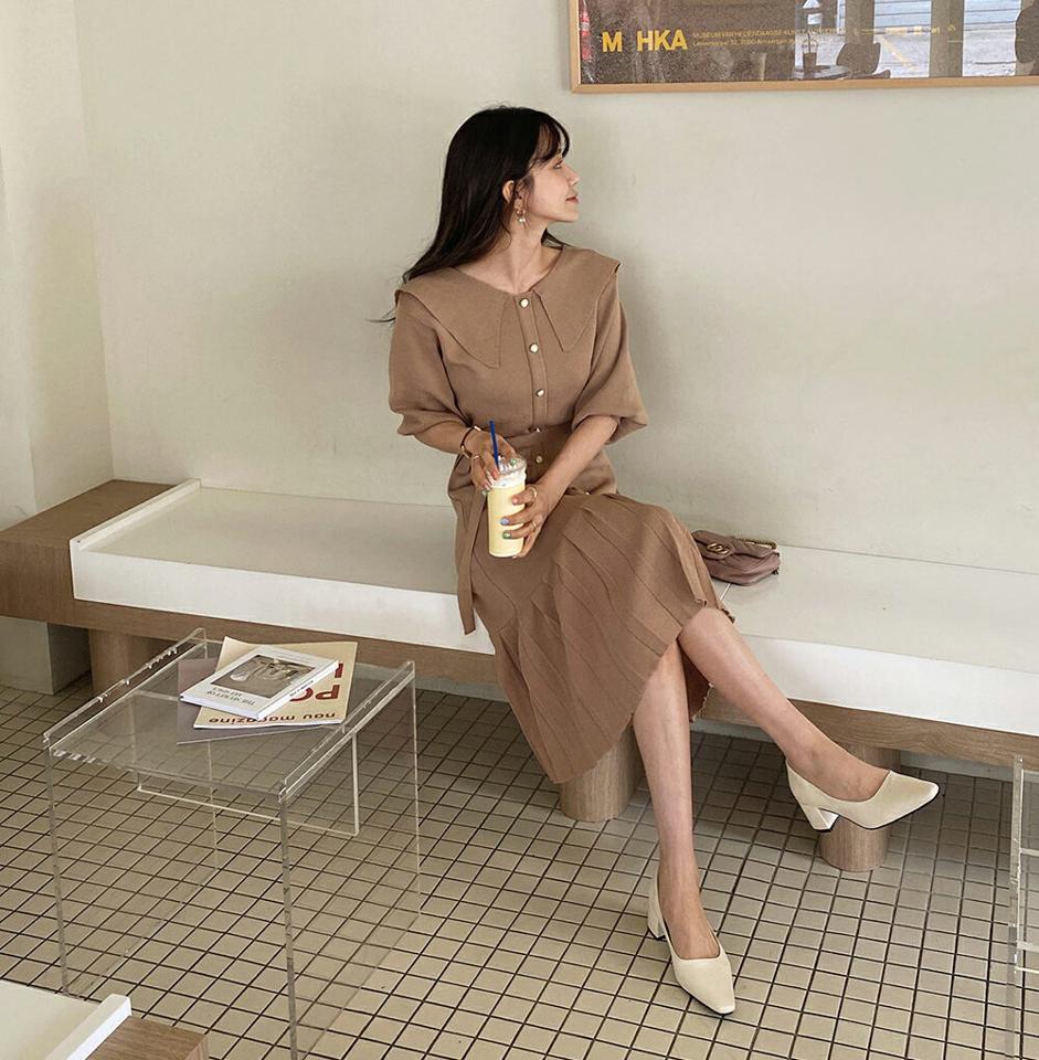 ストラップ付ビッグカラーニットワンピース・全2色・b63141 レディース 【ops】【韓国 ファッション ワンピース ロング ロングワンピース 半袖 ニットワンピース ストラップ ビック襟 小顔 プリーツ フェミニン スリム カジュアル 体型カバー 秋 春】