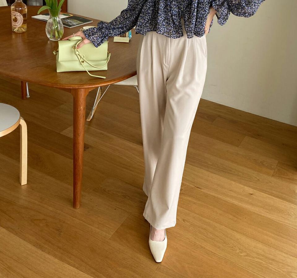 バックゴムツータックスラックス・全3色・t63152 レディース 【pt】【韓国 ファッション ボトムス パンツ スラックス ロング ロングパンツ ストレート ボリューム ウエストゴム 美脚 10分丈 十分丈 オフィスカジュアル カジュアル デイリー 秋 春】