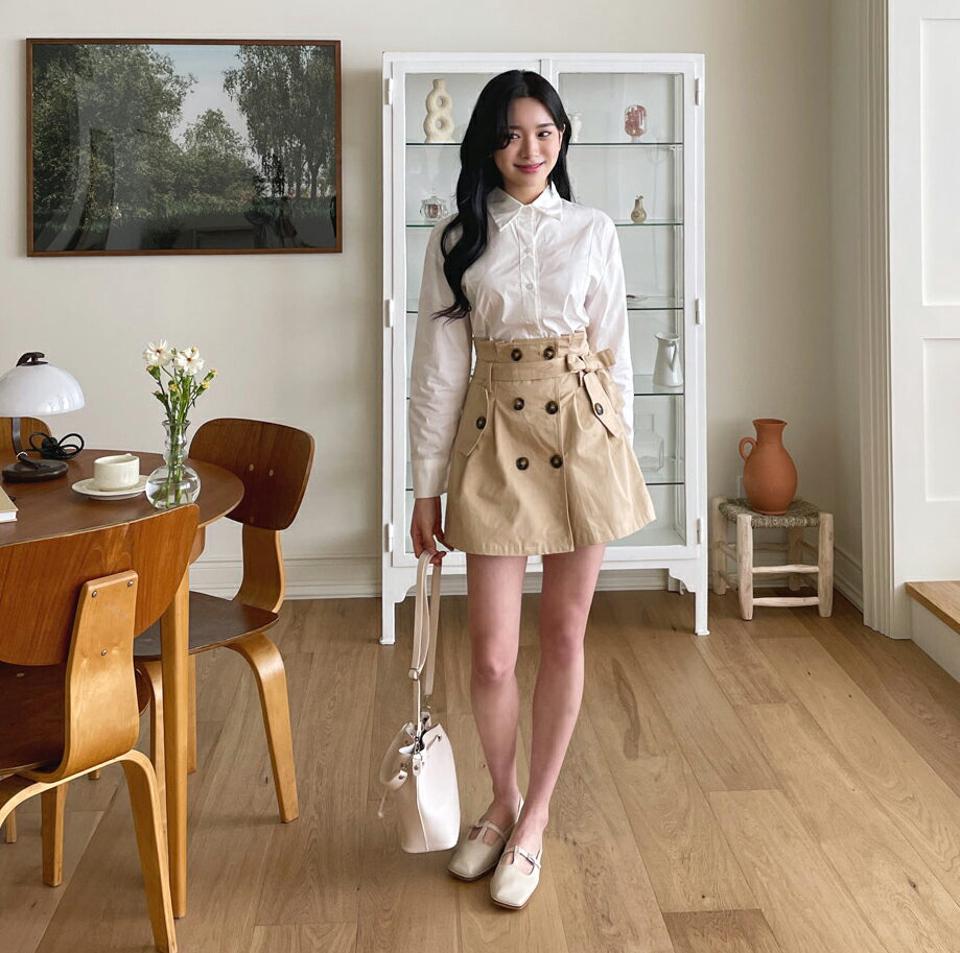 シャツ&ストラップ付ボタンスカートSET・全2色・t63656 レディース 【ops】 韓国 ファッション ワンピース ミニ ミニワンピース 長袖 セット シャツ ストラップ ベルトループ Aライン ミニスカート カジュアル セットアップ 秋 春 NIJU