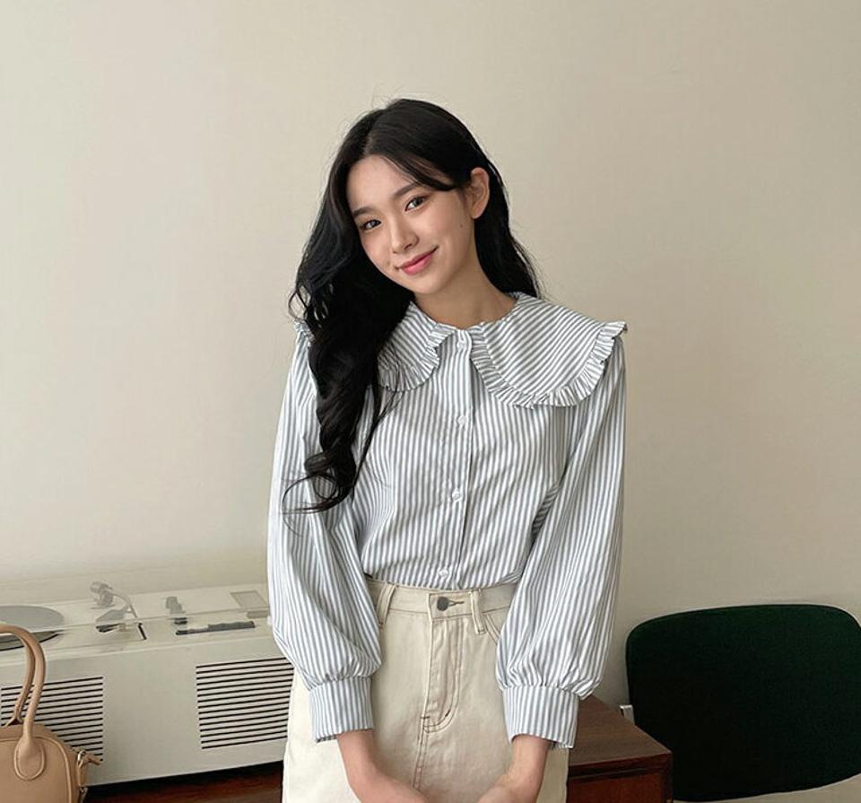 フリルカラーストライプブラウス・全3色・t63547 レディース 【bl】【韓国 ファッション トップス ブラウス 長袖 ラウンドネック ストライプ パターン ビッグカラー フリル ギャザー ボリューム 上品 ガーリー 体型カバー 細身 デイリー 秋 春】【NIJU】