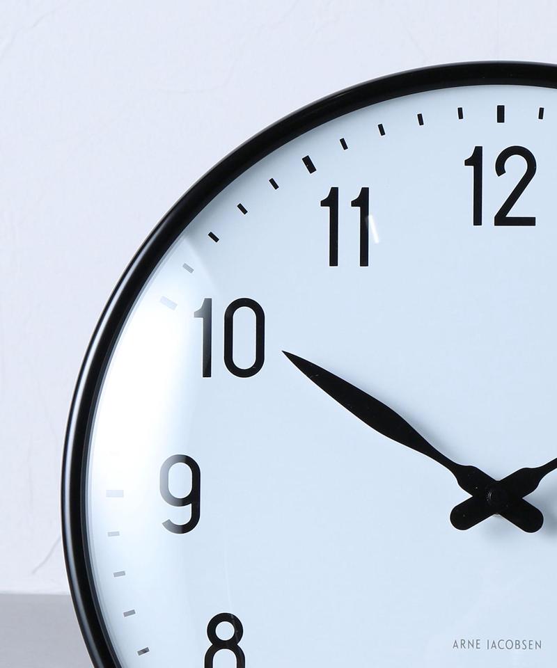 ＜Arne Jacobsen（アルネ・ヤコブセン）＞WALL CLOCK 大