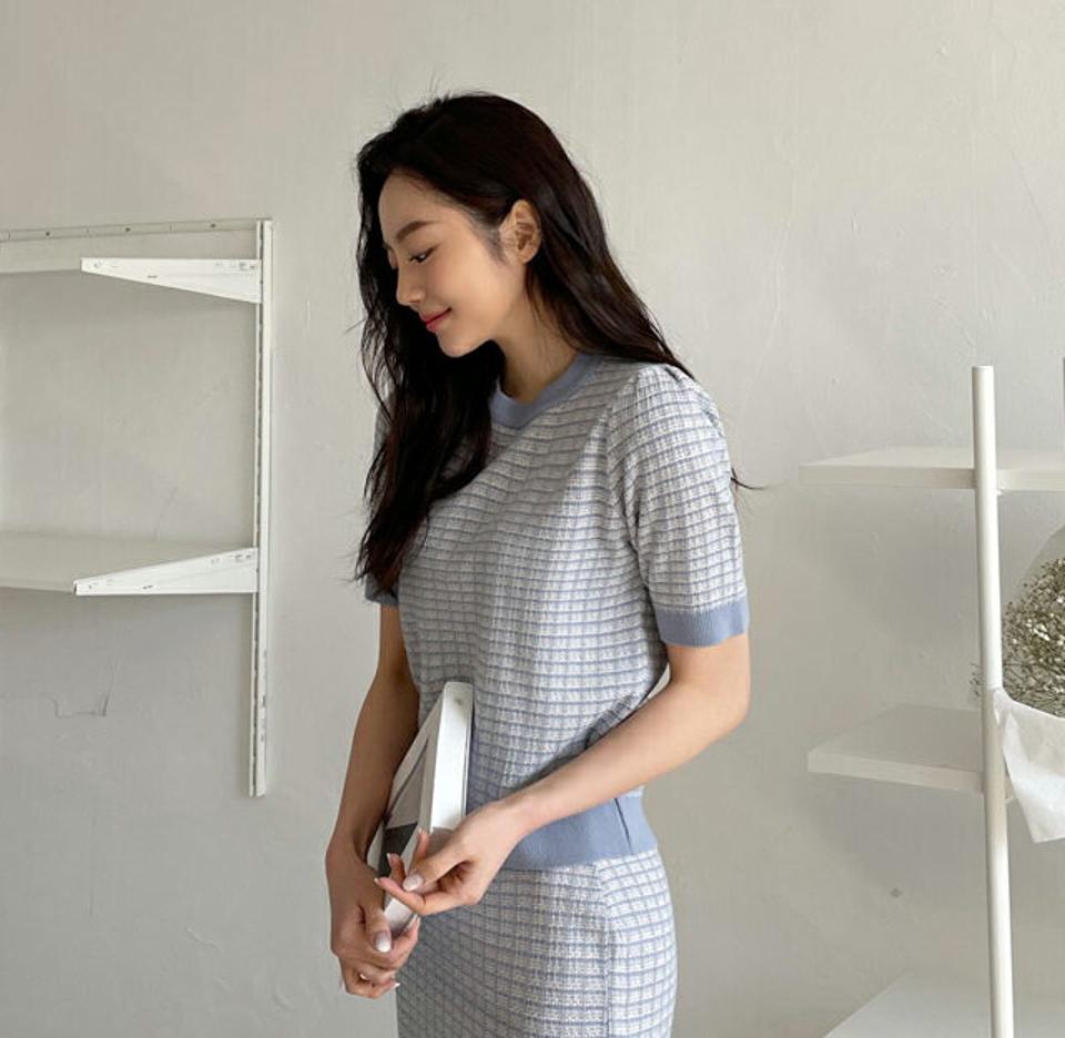 【只今10%OFF】ツイード調半袖ニット・全4色・t64951 レディース 【tops】 韓国 ファッション トップス Tシャツ 半袖 スリム フィット フェミニン ツイード ニットトップス ラウンドネック ボディライン ハーフスリーブ カジュアル 体型カーバー 春 夏