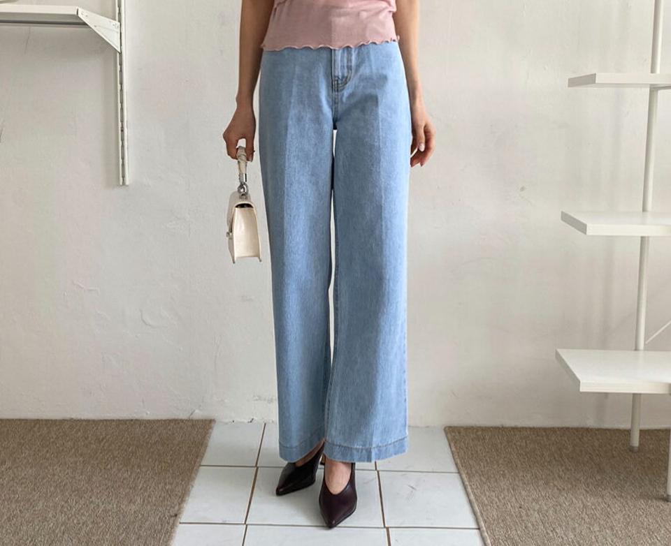 センタープレスデニムパンツ・全2色・t64941 レディース 【pt】 韓国ファッション ボトムス パンツ デニムパンツ ストレート センタープレス 美脚 ハイウエスト 無地 10分丈 十分丈 カジュアル デイリー 春 夏