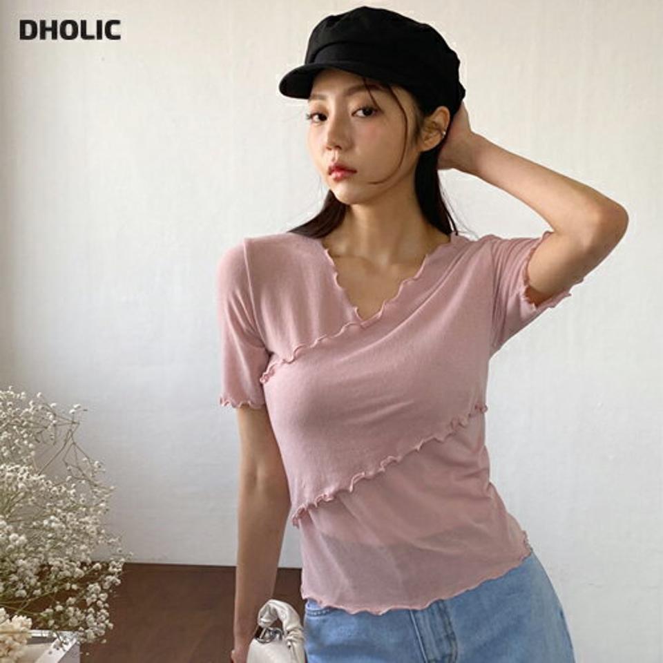 ウェーブクロスTシャツ・全4色・t64971 レディース 【tops】【韓国 ファッション トップス Tシャツ 半袖 スリム フィット フェミニン デコルテ スクエアVネック ユニーク クロス ウェーブ カジュアル 体型カーバー デイリー 春 夏】