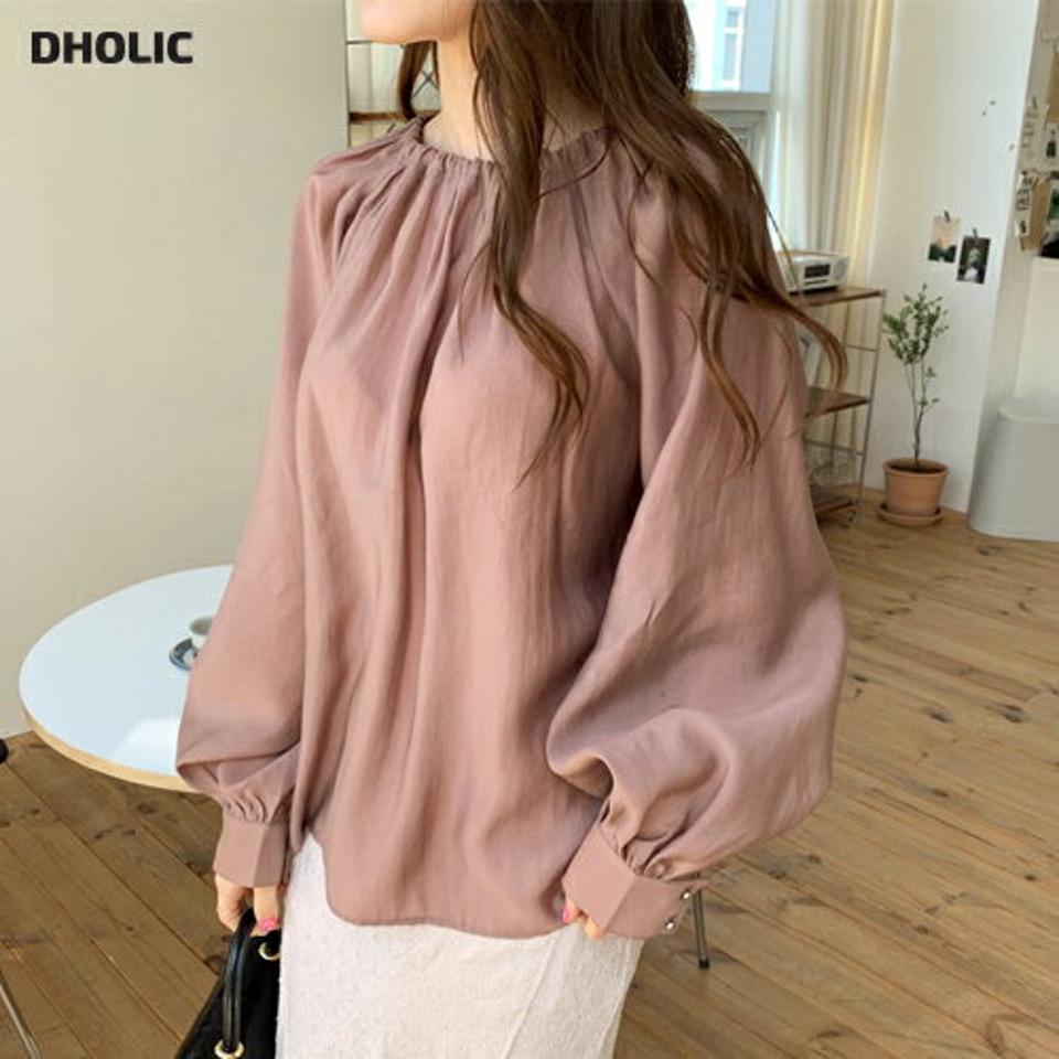 バックリボンギャザーブラウス・全2色・b67535 レディース 【bl】【トップス ブラウス 長袖 ギャザー バックリボン りぼん バックシャン 単色 シンプル グロッシー ツヤ 春 秋 韓国 ファッション】【ハイホリHIHOLLI】