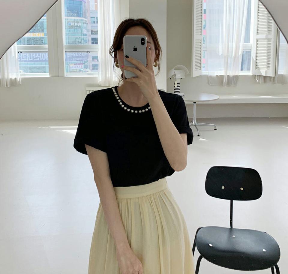 ネックフェイクパールTシャツ・全4色・b67522 レディース 【tops】【トップス Tシャツ 半袖 ハーフスリーブ パール 上品 シンプル 無地 かわいい 可愛い 春 夏 秋 韓国 ファッション】【ハイホリHIHOLLI】