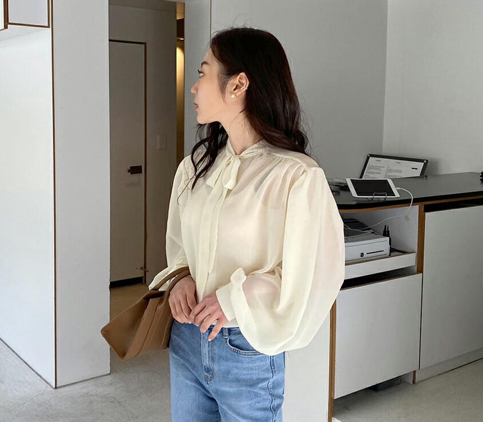 リボンシアーブラウス・全2色・t57084 レディース 【bl】【韓国 ファッション トップス ブラウス 長袖 上品 シースルー シースルーブラウス フェミニン ネックリボン リボン リンクル 透け感 春 夏】