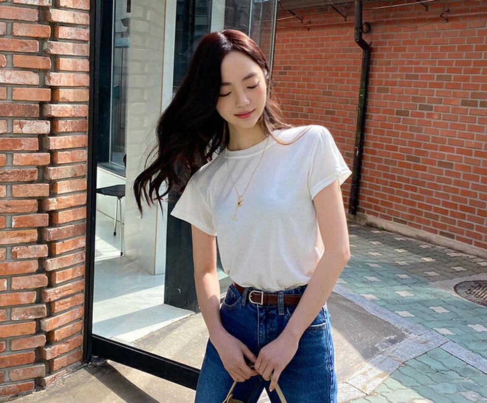 ギャザースリーブTシャツ・全4色・b57076 レディース 【tops】【韓国 ファッション トップス Tシャツ 半袖 スリム フィット フェミニン ラウンドネック ギャザー ショートスリーブ カジュアル 体型カーバー デイリー 春 夏】
