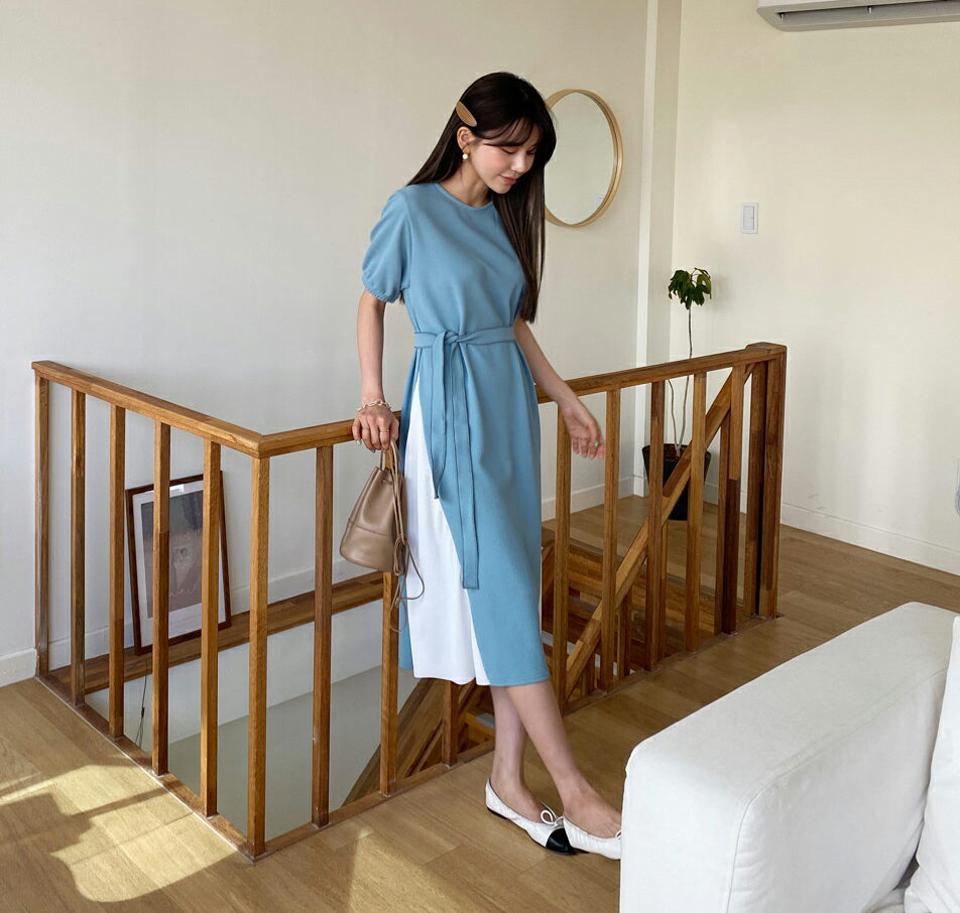 ストラップ付配色ワンピース・全3色・t65101 レディース 【ops】【韓国 ファッション ワンピース ロング ロングワンピース 半袖 サイドプリーツ 配色 揺れ感 ウエストストラップ フェミニン 細身 スリム カジュアル 体型カバー 秋 春】