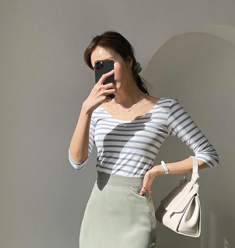 UネックボーダースリムTシャツ・全4色・t67560 レディース 【tops】【トップス Tシャツ 七分丈 七分袖 7分丈 7分袖 ボーダー柄 Uネック スリム カジュアル 大人 鎖骨 デコルテ 春 秋 韓国 ファッション】【ハイホリHIHOLLI】