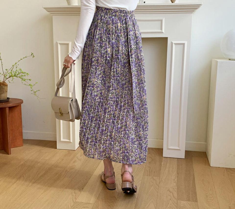 シフォン花柄プリーツスカート・全2色・b65111 レディース 【sk】【韓国 ファッション ボトムス スカート ロング ロングスカート 花柄 フラワー シフォン フローラル パターン プリーツ ウエストゴム フェミニン カジュアル デイリー 上品 秋 春】