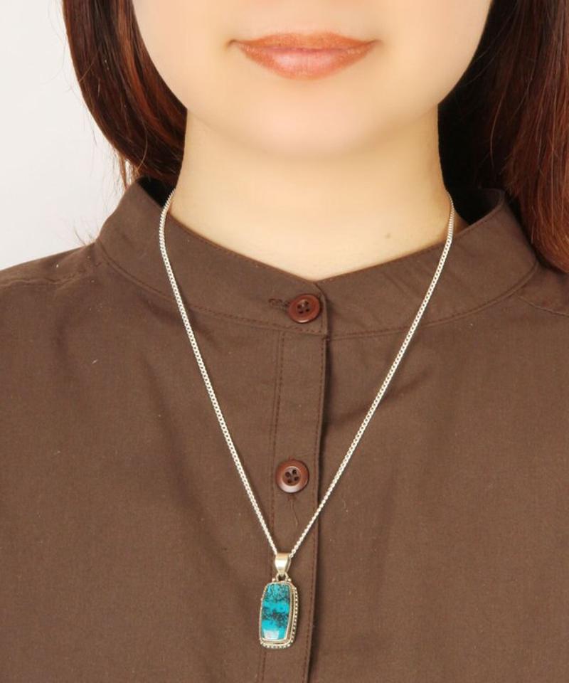 シャッタカイト四角ネックレス