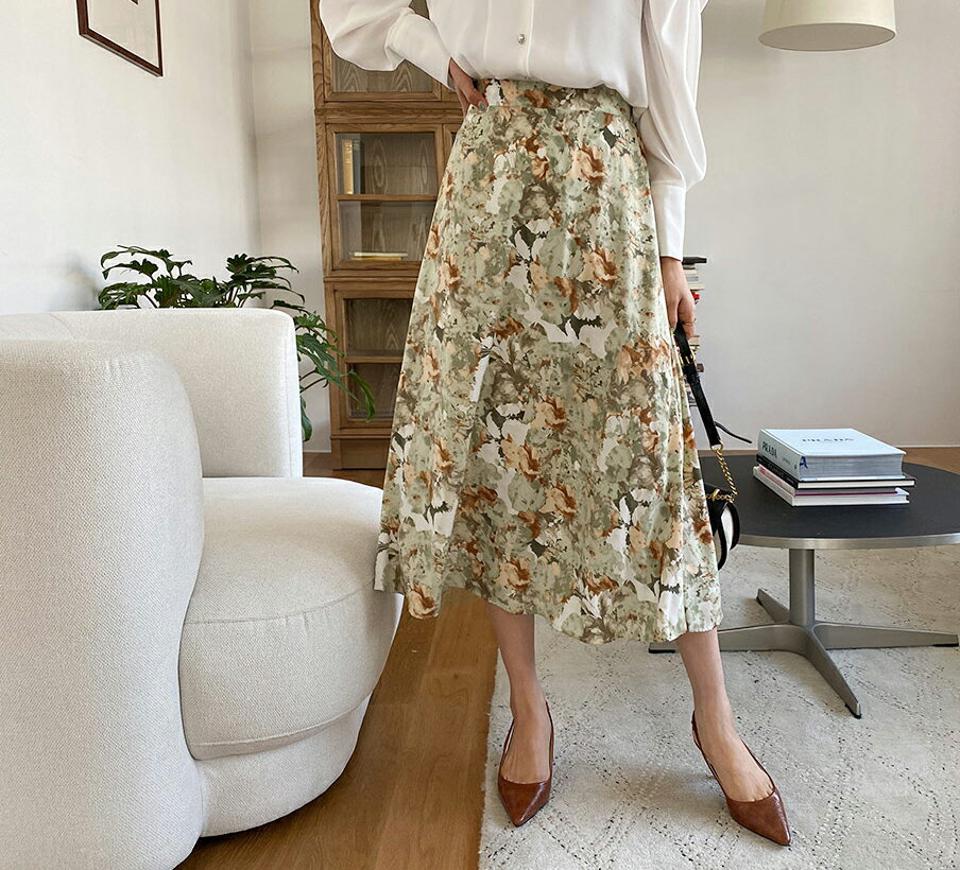 Aラインフローラルスカート・全2色・b63217 レディース 【sk】【韓国 ファッション ボトムス スカート ロング ロングスカート 花柄 フラワー Aライン フレア オールシーズン 体型カバー カジュアル デイリー 上品 春 夏】【fw】