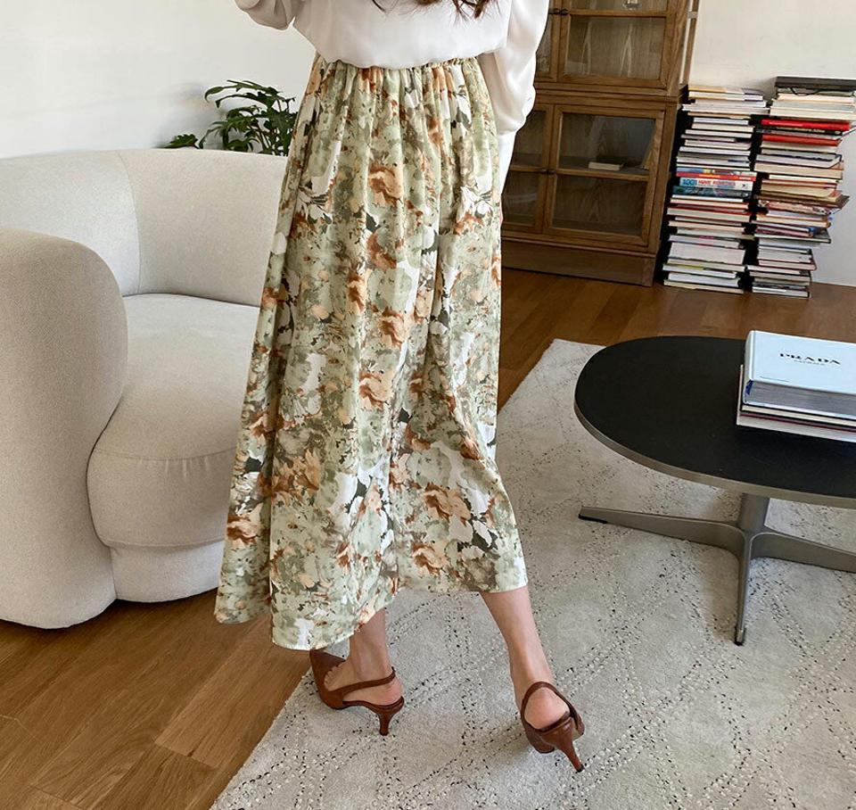 Aラインフローラルスカート・全2色・b63217 レディース 【sk】【韓国 ファッション ボトムス スカート ロング ロングスカート 花柄 フラワー Aライン フレア オールシーズン 体型カバー カジュアル デイリー 上品 春 夏】【fw】