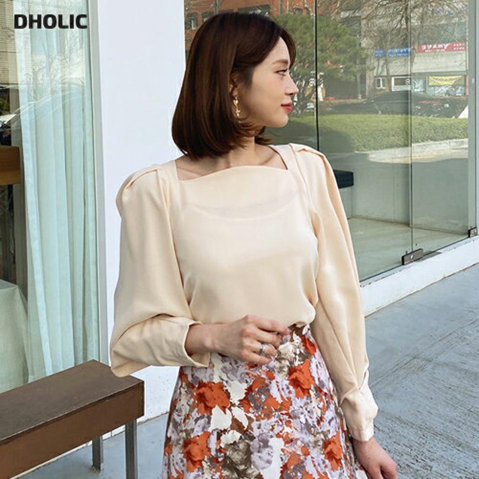 ≪人気商品再入荷≫スクエアパフスリーブブラウス・全4色・b63233 レディース 【bl】韓国ファッション トップス ブラウス 長袖 上品 スクエアネック ユニーク パフスリーブ ボリューム デコルテ フェミニン カジュアル 春 夏